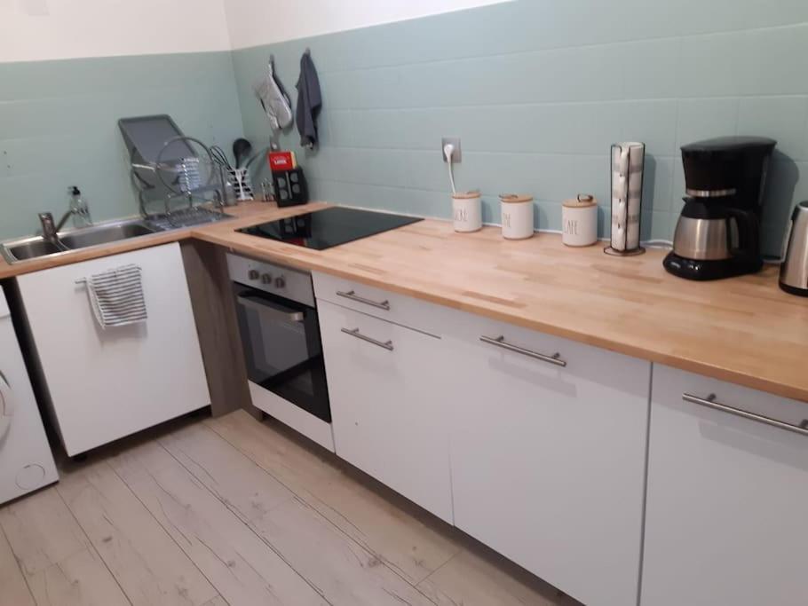 Charmante Maison Renovee, Proche Lac Et Centre-Ville LʼIsle-Jourdain エクステリア 写真