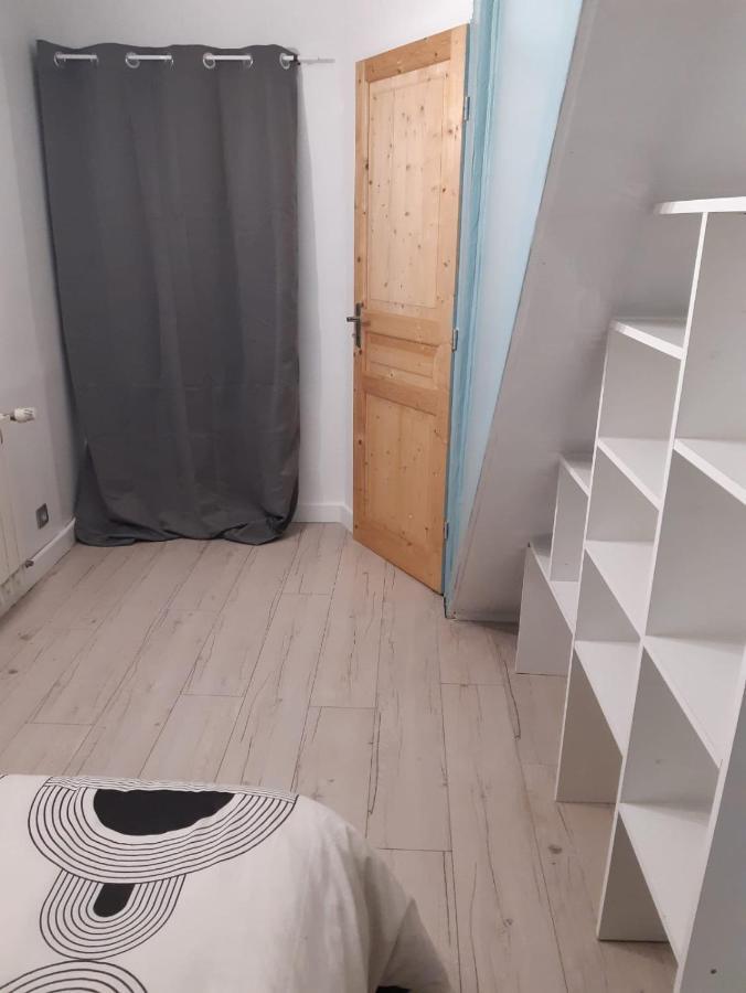 Charmante Maison Renovee, Proche Lac Et Centre-Ville LʼIsle-Jourdain エクステリア 写真